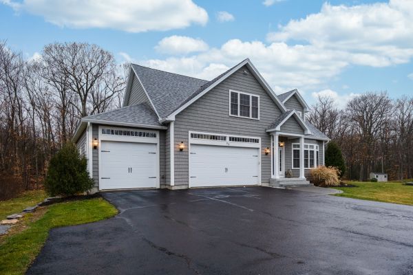 Cost of Driveway Tarring in Seattle